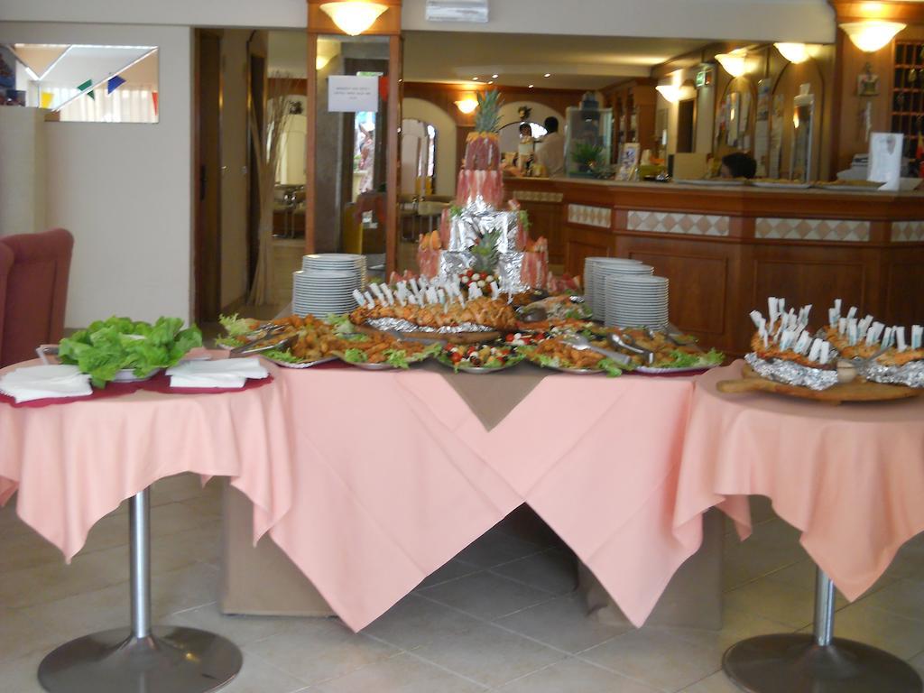 Hotel Glenn Rimini Luaran gambar