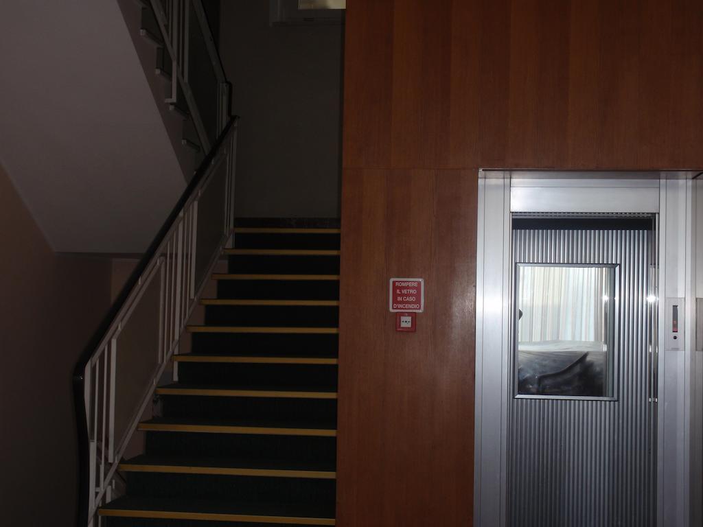 Hotel Glenn Rimini Luaran gambar