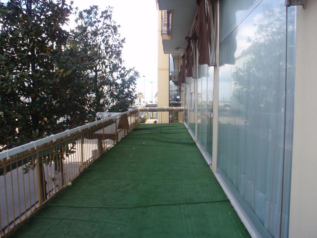 Hotel Glenn Rimini Luaran gambar