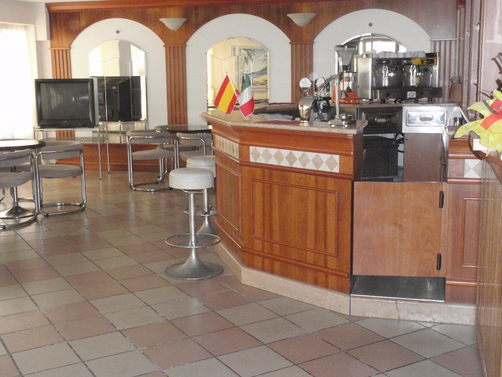 Hotel Glenn Rimini Luaran gambar
