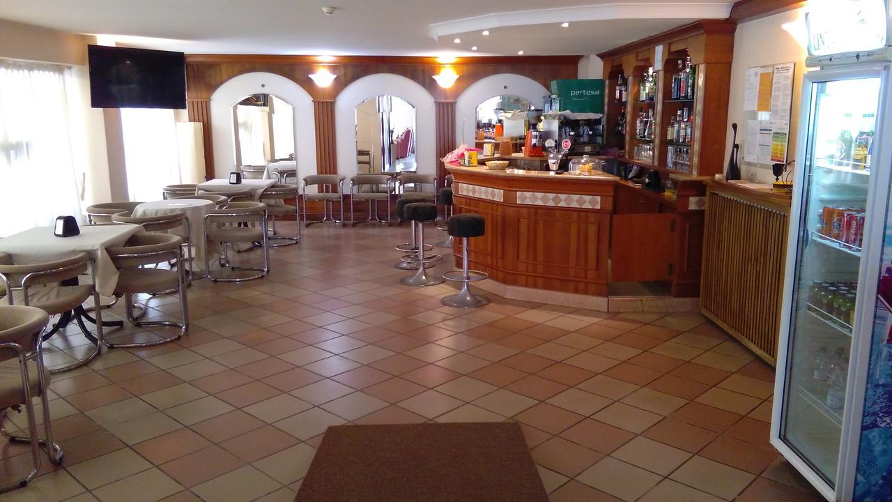 Hotel Glenn Rimini Luaran gambar